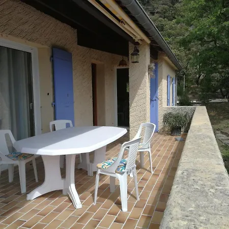 Le Petit Villa